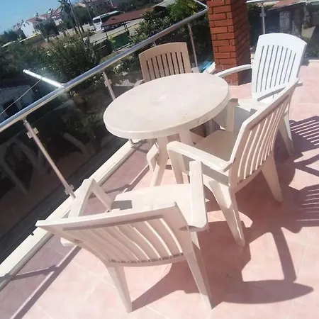 Baris Manco Bulvari Villa Appartamento