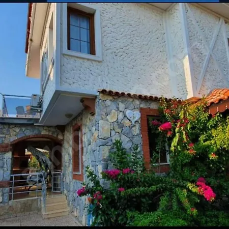 Daire Barış Manço bulvarı villa Fethiye